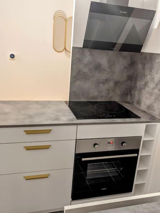 Charmant T2 Tout Neuf Avec Parking Plaisir Exterior foto